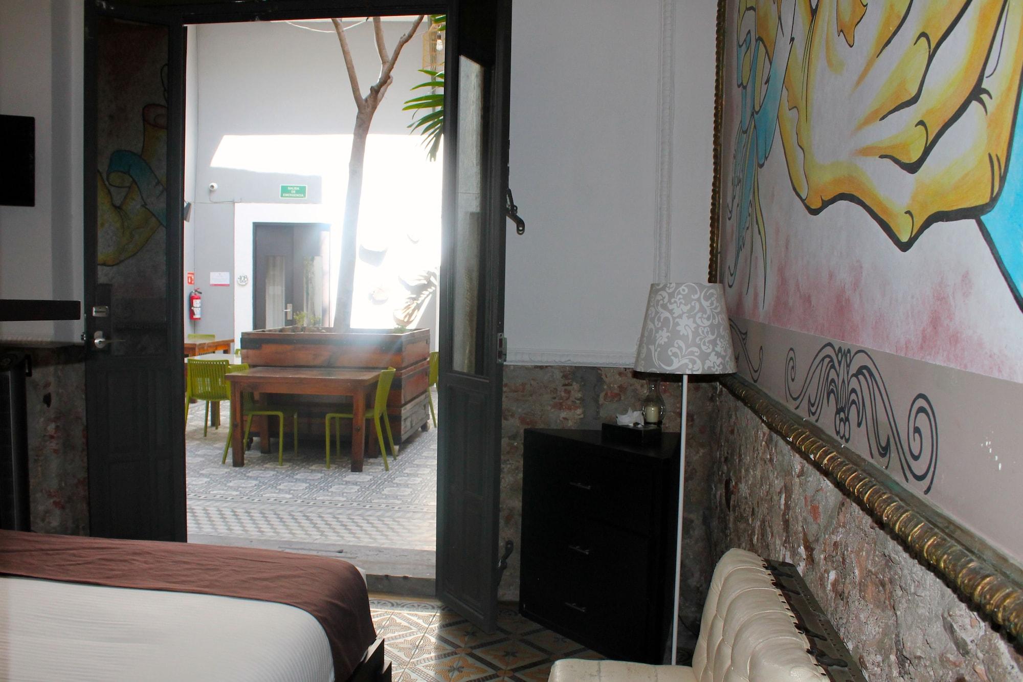 Kuku Ruku Hotel كويريتارو المظهر الخارجي الصورة