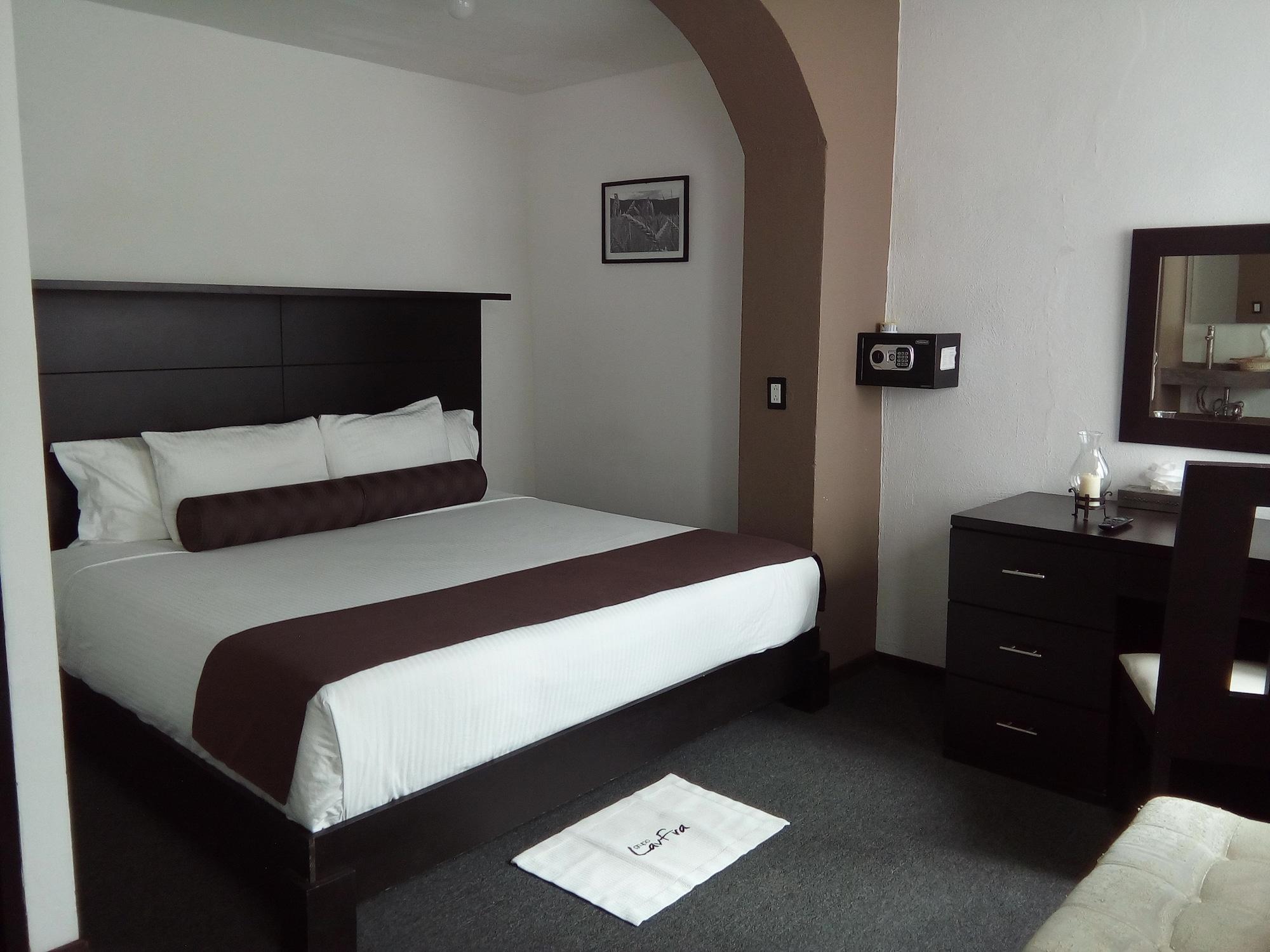 Kuku Ruku Hotel كويريتارو المظهر الخارجي الصورة